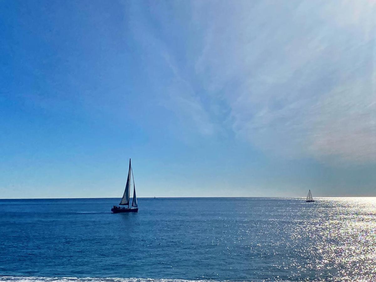 Il Mare In Piazza Apartment Albisola Superiore Bagian luar foto