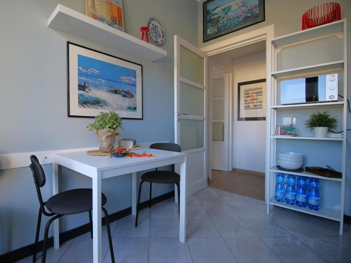 Il Mare In Piazza Apartment Albisola Superiore Bagian luar foto