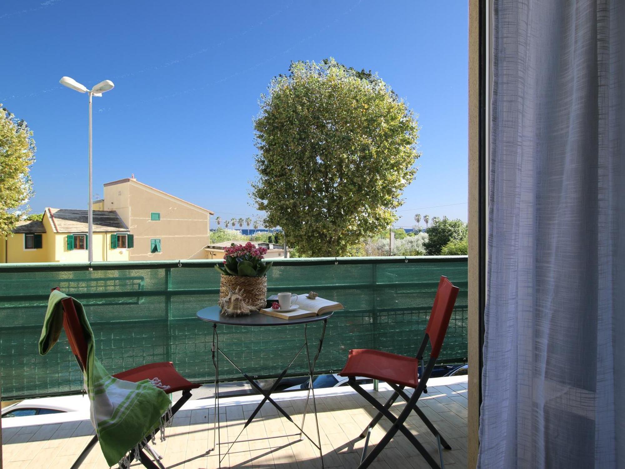 Il Mare In Piazza Apartment Albisola Superiore Bagian luar foto